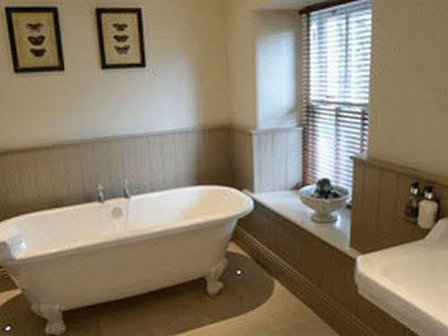 Plough Inn Lupton Eksteriør bilde