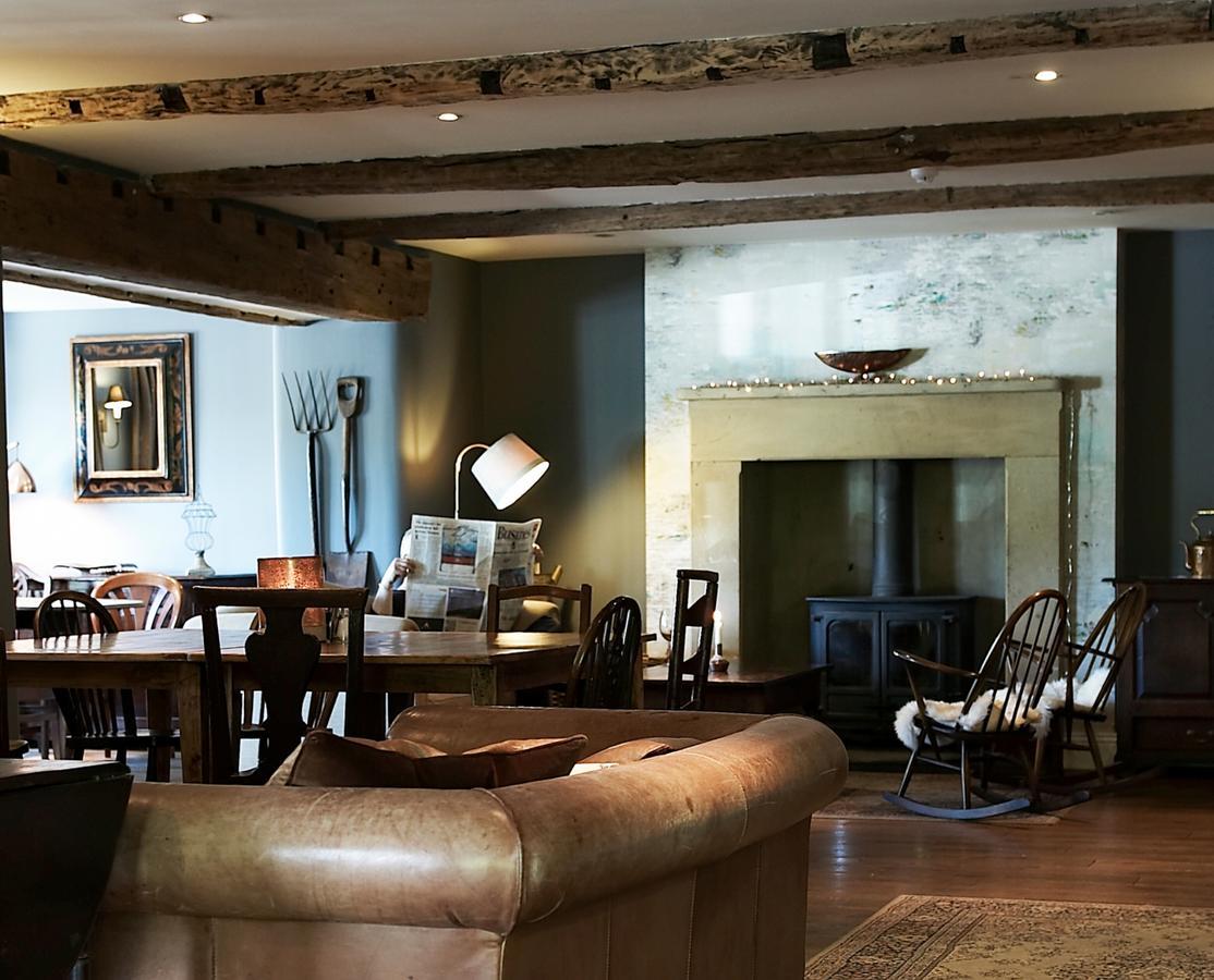 Plough Inn Lupton Eksteriør bilde