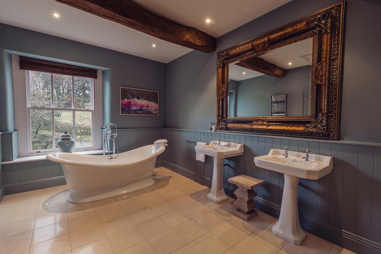 Plough Inn Lupton Eksteriør bilde